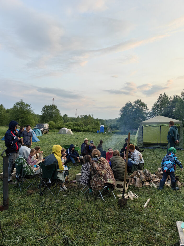 Кемпинг — палатки
